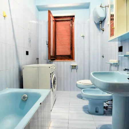 2 Bedroom Beautiful Apartment In Badolato アパート Badolato Marina